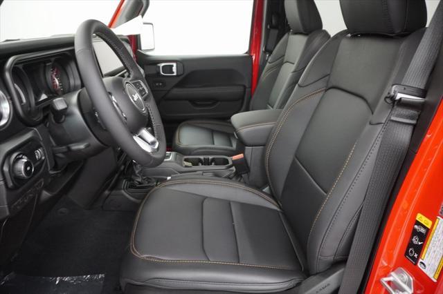 new 2025 Jeep Wrangler car, priced at $47,450