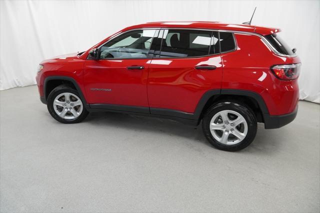 used 2023 Jeep Compass car, priced at $24,994