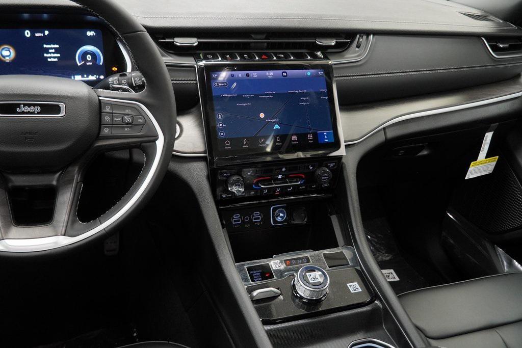 new 2025 Jeep Grand Cherokee car, priced at $46,485