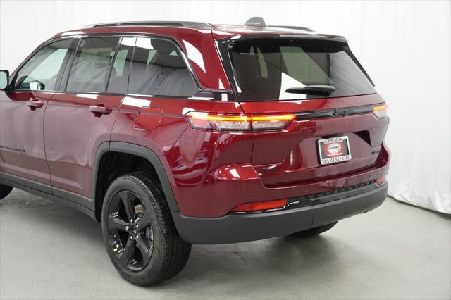 new 2025 Jeep Grand Cherokee car, priced at $45,035