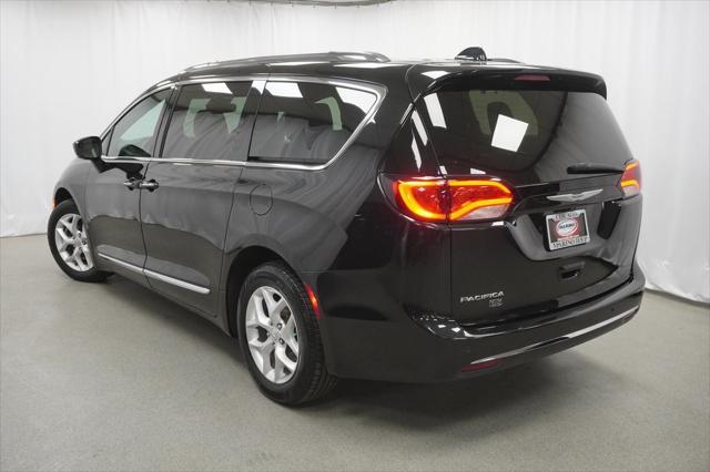 used 2020 Chrysler Pacifica car, priced at $30,394