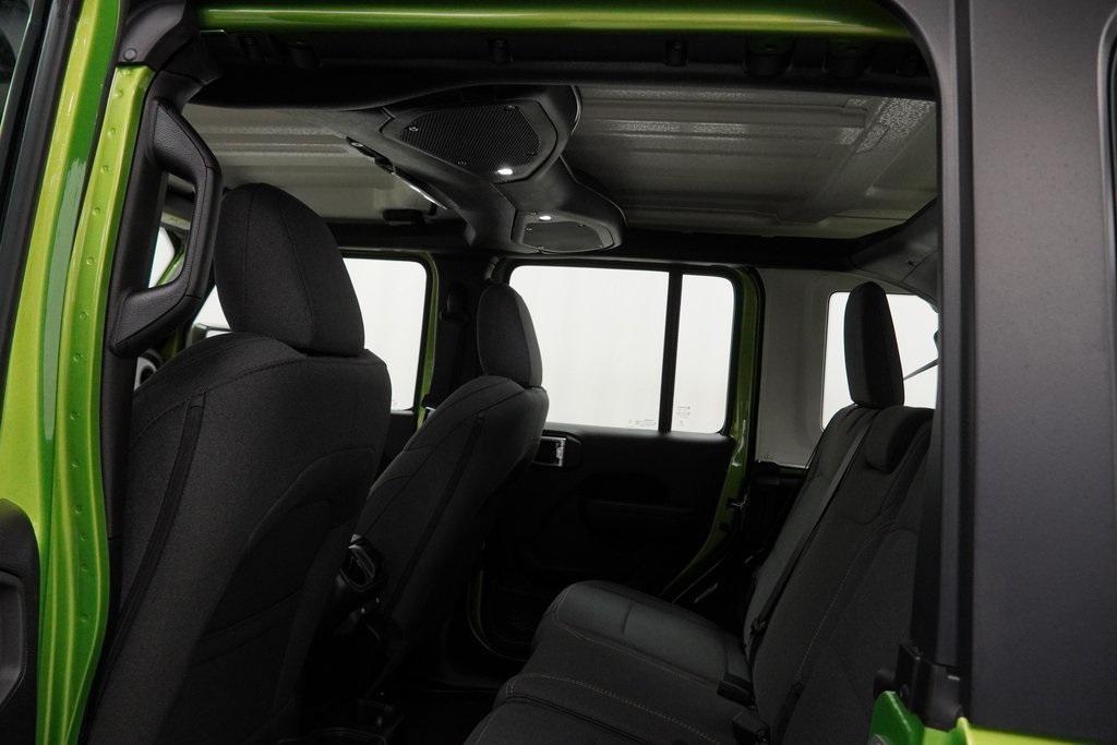 new 2026 Jeep Wrangler car, priced at $39,085