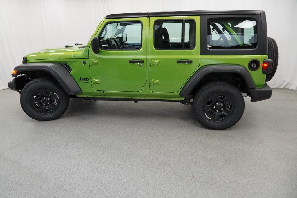 new 2026 Jeep Wrangler car, priced at $39,085