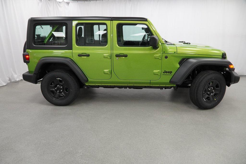 new 2026 Jeep Wrangler car, priced at $39,085
