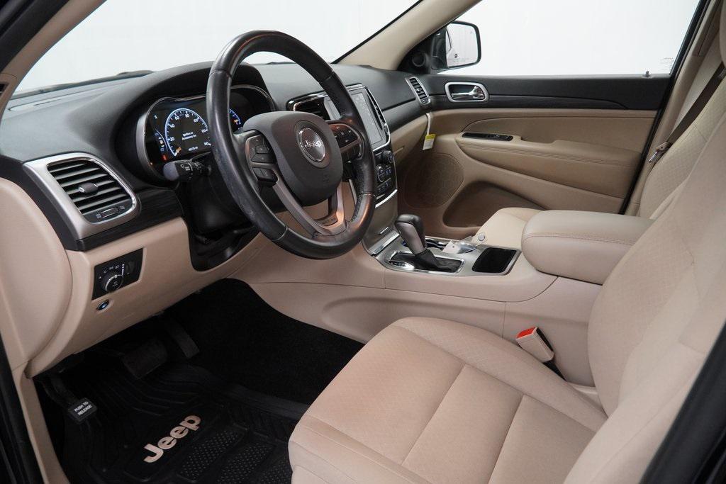 used 2022 Jeep Grand Cherokee car, priced at $24,994