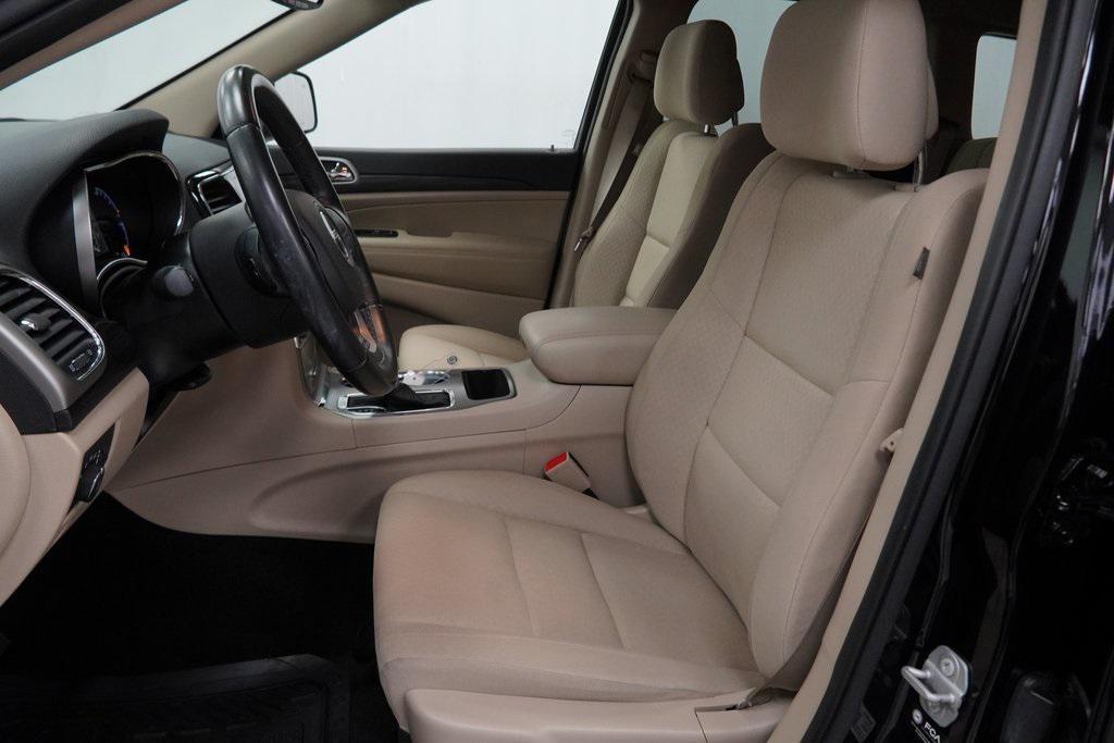 used 2022 Jeep Grand Cherokee car, priced at $24,994