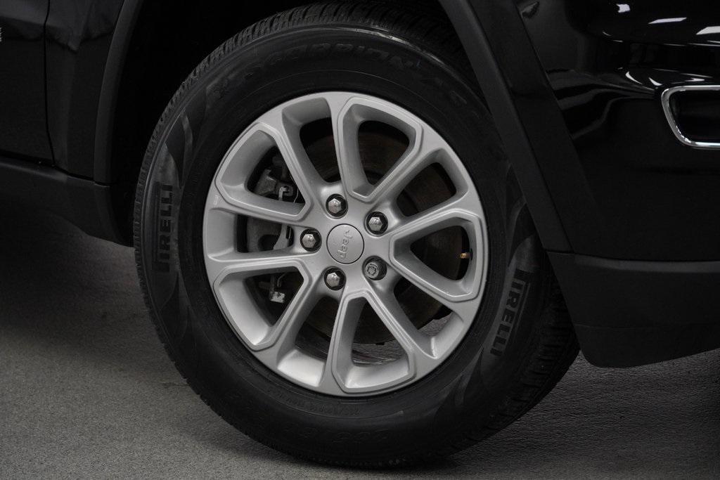 used 2022 Jeep Grand Cherokee car, priced at $24,994