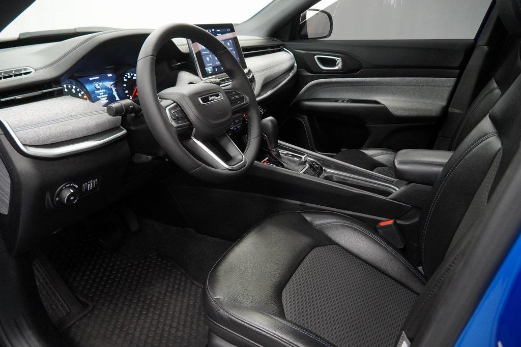 used 2024 Jeep Compass car, priced at $24,394