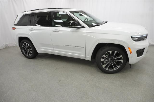 new 2025 Jeep Grand Cherokee car, priced at $49,985