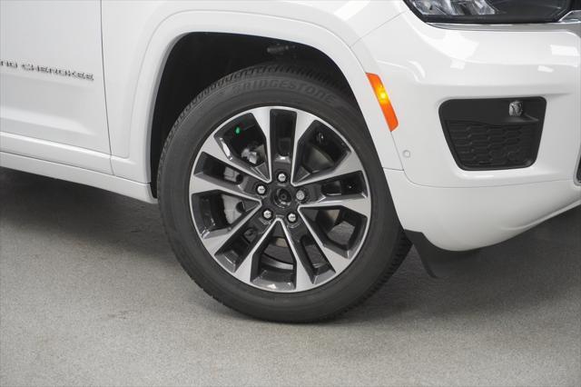 new 2025 Jeep Grand Cherokee car, priced at $49,985
