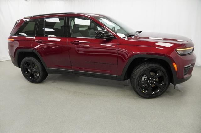 new 2025 Jeep Grand Cherokee car, priced at $45,035