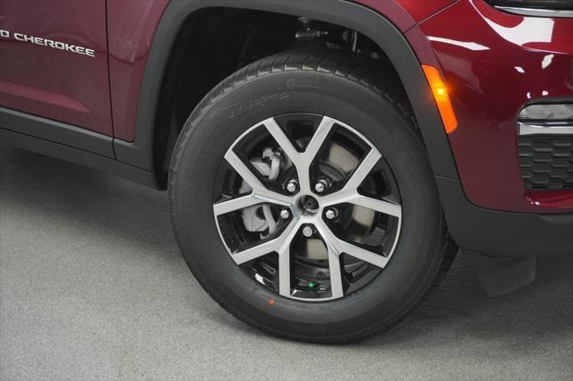 new 2025 Jeep Grand Cherokee car, priced at $42,755