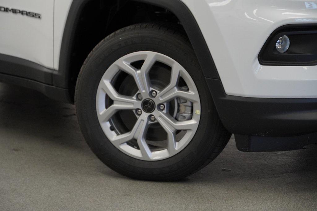 new 2026 Jeep Compass car, priced at $27,095