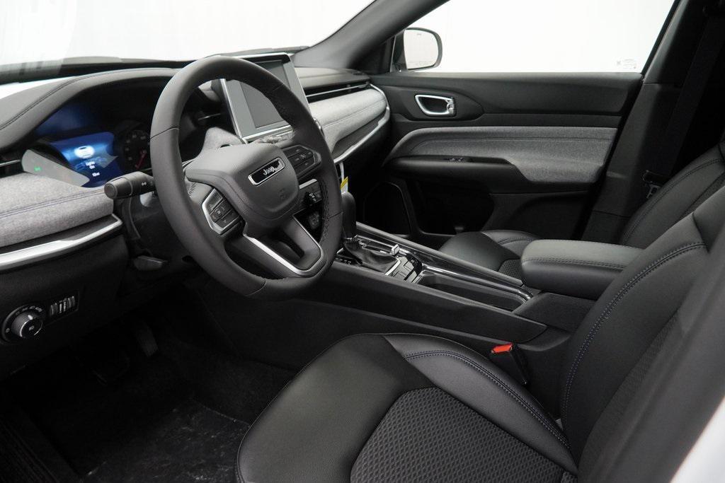 new 2026 Jeep Compass car, priced at $27,095