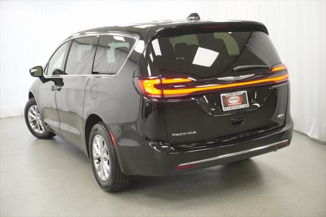 used 2025 Chrysler Pacifica car, priced at $43,994