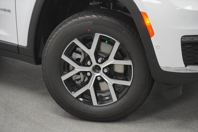 new 2025 Jeep Grand Cherokee L car, priced at $46,190