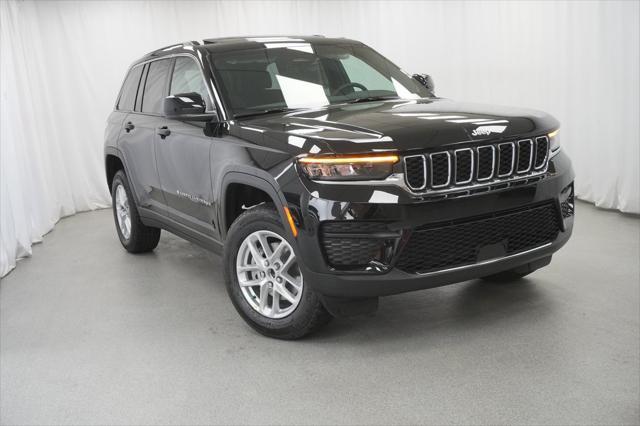 new 2025 Jeep Grand Cherokee car, priced at $34,875