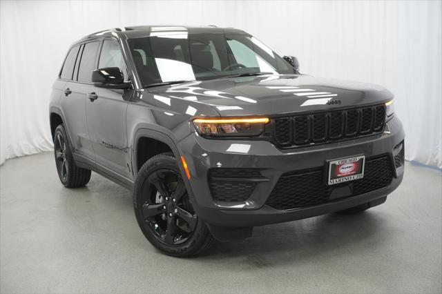 used 2024 Jeep Grand Cherokee car, priced at $39,994