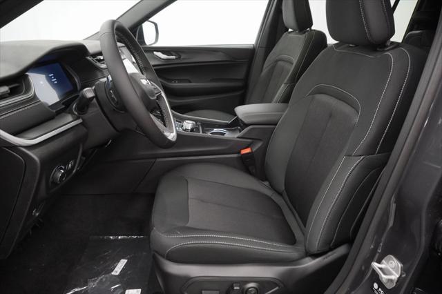 new 2025 Jeep Grand Cherokee L car, priced at $36,625