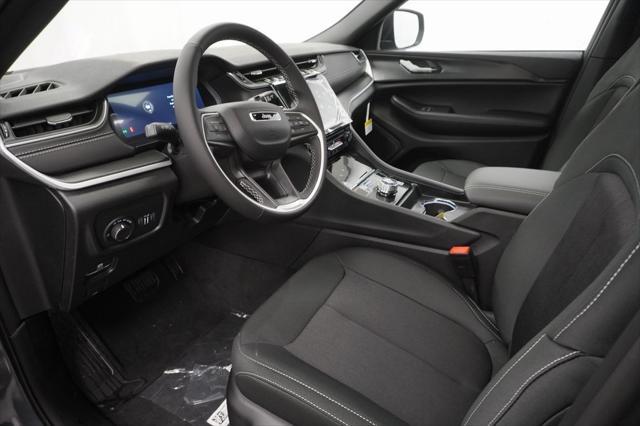 new 2025 Jeep Grand Cherokee L car, priced at $36,625