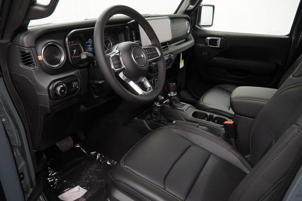 new 2026 Jeep Wrangler car, priced at $48,280