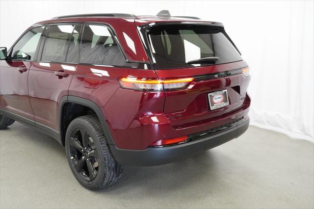 new 2024 Jeep Grand Cherokee car, priced at $44,535