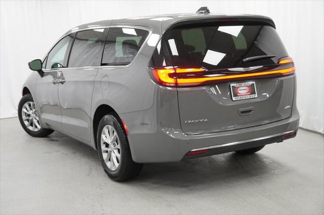 new 2025 Chrysler Pacifica car, priced at $41,635