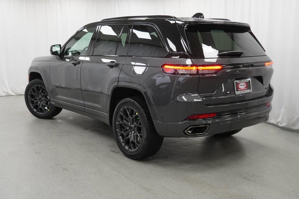 new 2025 Jeep Grand Cherokee car, priced at $55,425