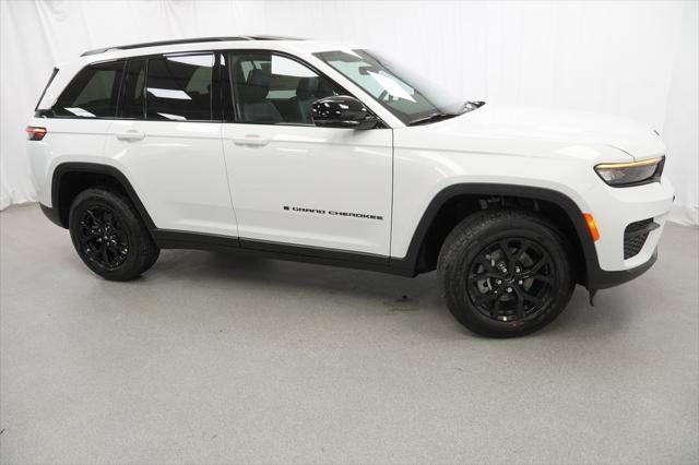 new 2025 Jeep Grand Cherokee car, priced at $38,435