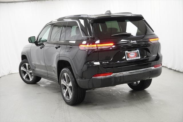 new 2025 Jeep Grand Cherokee car, priced at $44,935