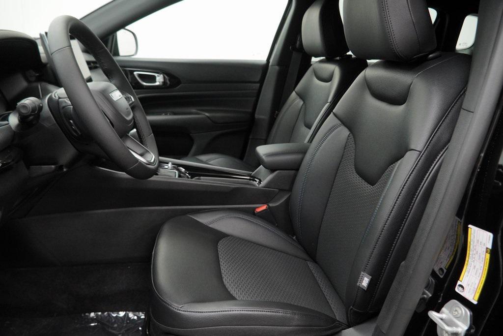 new 2026 Jeep Compass car, priced at $26,685