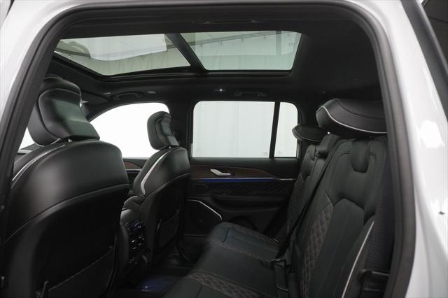 new 2025 Jeep Grand Cherokee car, priced at $52,080