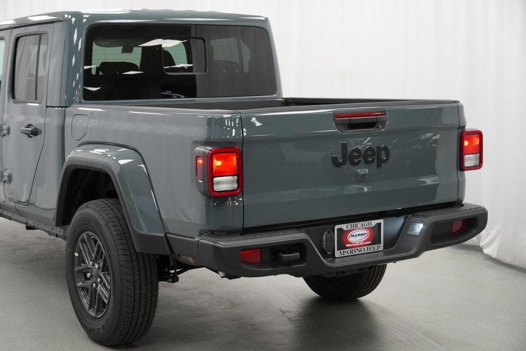 new 2026 Jeep Gladiator car, priced at $48,855