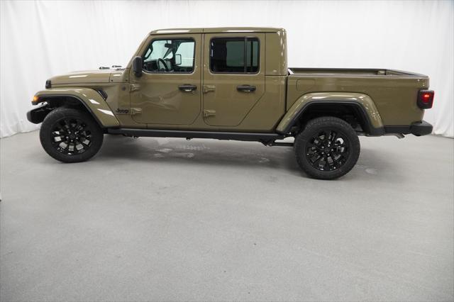 new 2025 Jeep Gladiator car, priced at $38,885