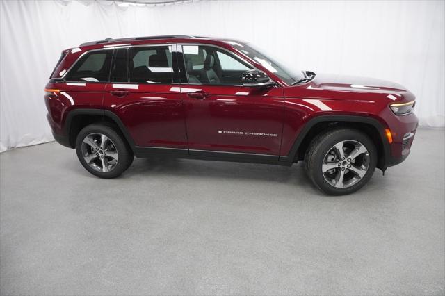 new 2025 Jeep Grand Cherokee car, priced at $47,310