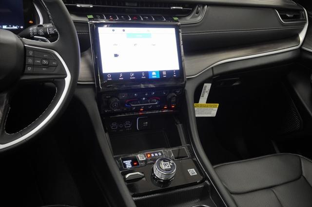 new 2025 Jeep Grand Cherokee car, priced at $47,310