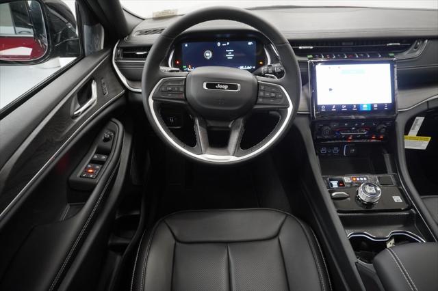 new 2025 Jeep Grand Cherokee car, priced at $47,310