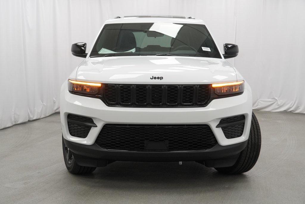 new 2025 Jeep Grand Cherokee car