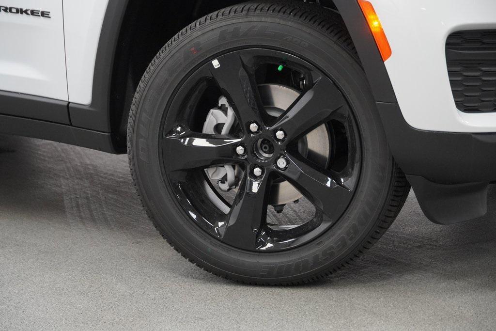 new 2025 Jeep Grand Cherokee car