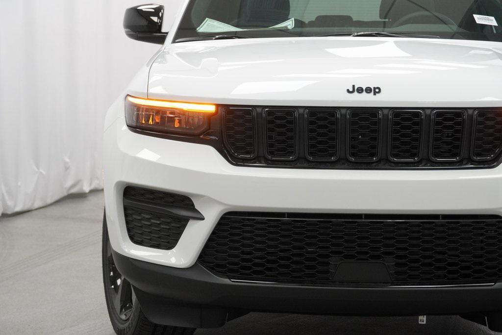 new 2025 Jeep Grand Cherokee car