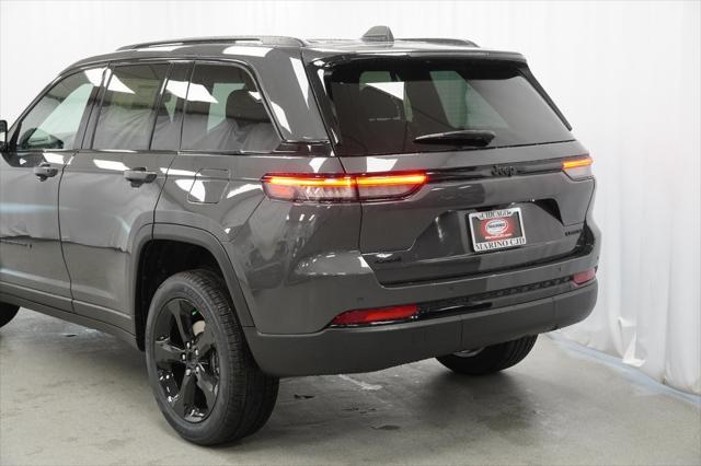 new 2025 Jeep Grand Cherokee car, priced at $49,535