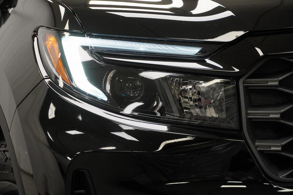 used 2024 Honda Ridgeline car, priced at $35,994