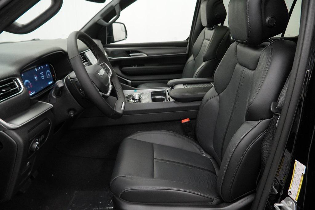 new 2025 Jeep Wagoneer car, priced at $70,230