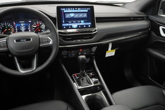 new 2025 Jeep Compass car, priced at $28,160