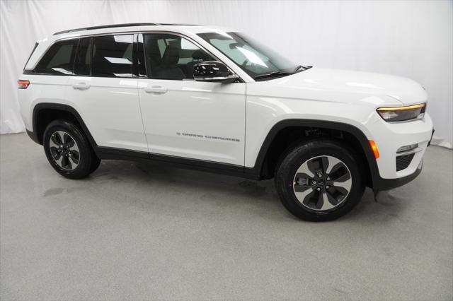 new 2025 Jeep Grand Cherokee 4xe car, priced at $50,285