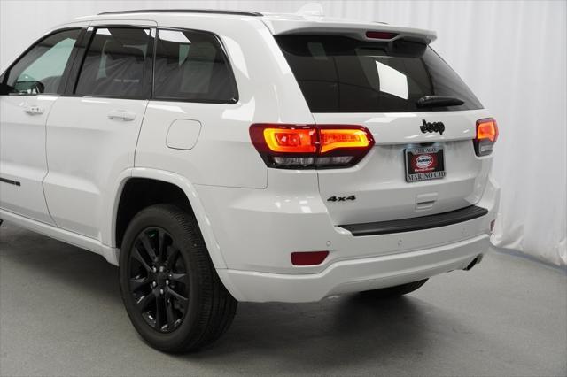 used 2022 Jeep Grand Cherokee car, priced at $32,494