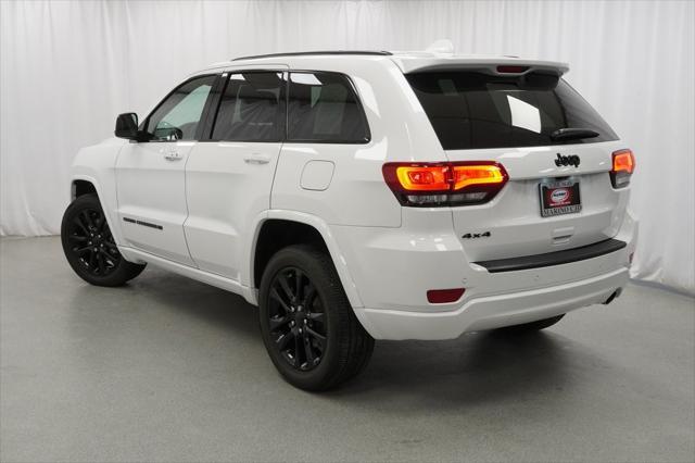 used 2022 Jeep Grand Cherokee car, priced at $32,494