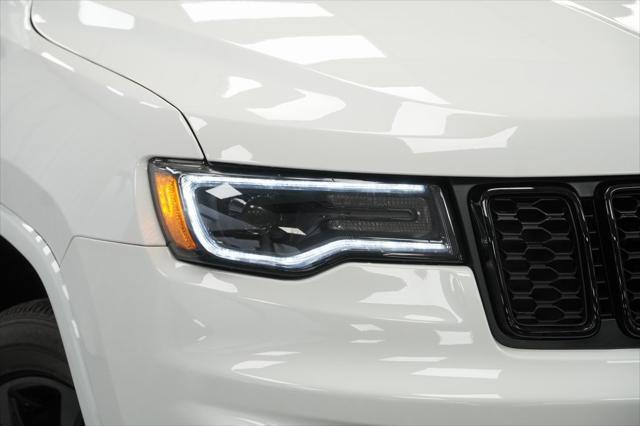 used 2022 Jeep Grand Cherokee car, priced at $32,494