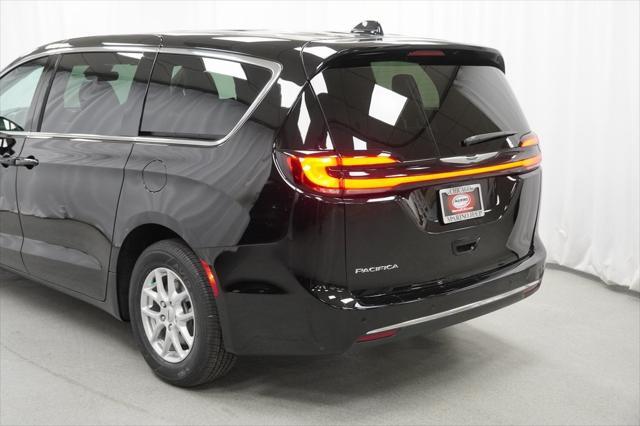 new 2025 Chrysler Pacifica car, priced at $38,145