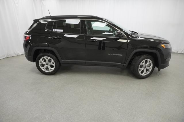 new 2025 Jeep Compass car, priced at $27,260
